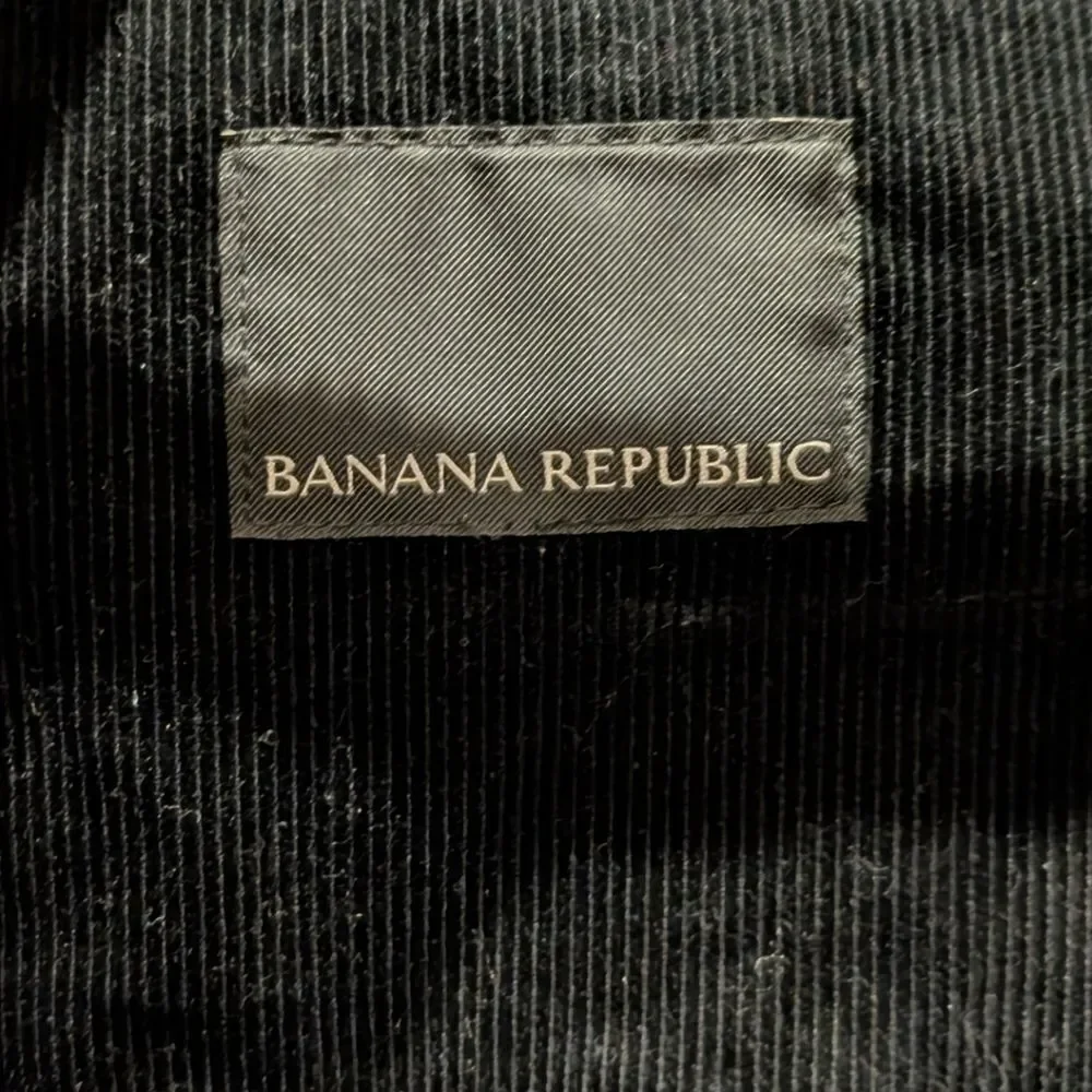 Banana Republic elevate your